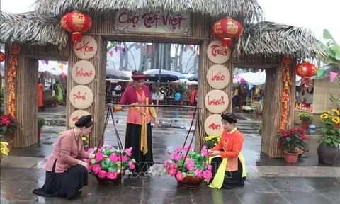 Tái hiện chợ Tết truyền thống