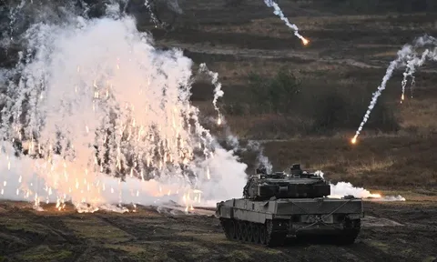 Đức đáp ứng chỉ tiêu chi tiêu quốc phòng của NATO lần đầu tiên sau 22 năm