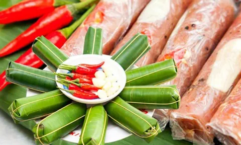 Nem chua - ẩm thực duy nhất của Việt Nam lọt top món ăn cay ngon nhất thế giới