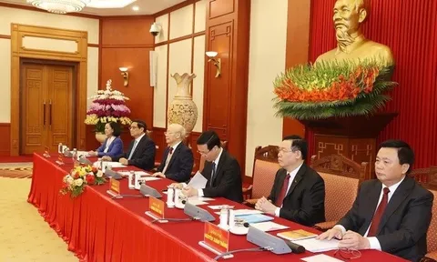 Tổng Bí thư chủ trì phiên họp đầu tiên Tiểu ban Văn kiện Đại hội XIV của Đảng