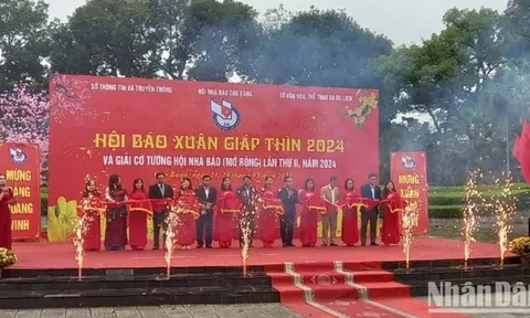 Khai mạc Hội báo Xuân tỉnh Cao Bằng năm 2024