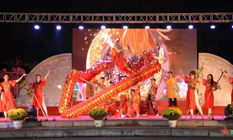 Âm vang liên hoan ca múa nhạc chào Xuân mới