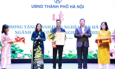42 người được phong tặng Nghệ nhân Hà Nội