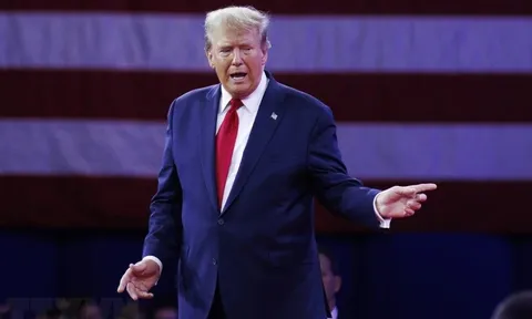 Cựu Tổng thống Donald Trump kháng cáo phán quyết của Thẩm phán bang Illinois