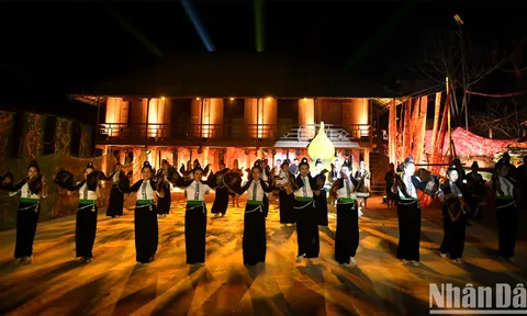 Hấp dẫn show diễn thực cảnh "Huyền tích U-Va"