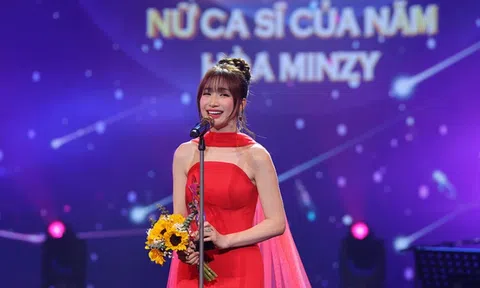 Đen và Hòa Minzy giành giải Nam, Nữ ca sĩ của năm