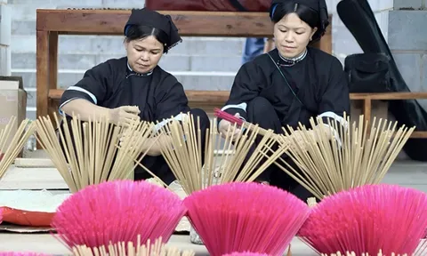 Tái hiện nghề làm hương truyền thống của người Nùng An ở Cao Bằng