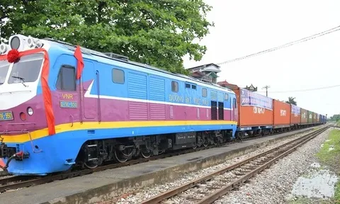 Khai trương đoàn tàu vận chuyển hàng hóa từ Ga Cao Xá tham gia liên vận quốc tế