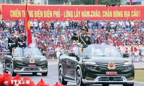 Lễ míttinh kỷ niệm 70 năm Chiến thắng Điện Biên Phủ: Viết tiếp những bản hùng ca