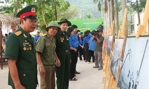 Quảng Bình: Triển lãm tư liệu lịch sử “Kiêu hãnh Trường Sơn”