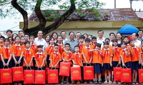 Thủ tướng: Đầu tư cho trẻ em là đầu tư cho tương lai của đất nước, cho sự phát triển nhanh, bền vững, lâu dài, hiệu quả cao