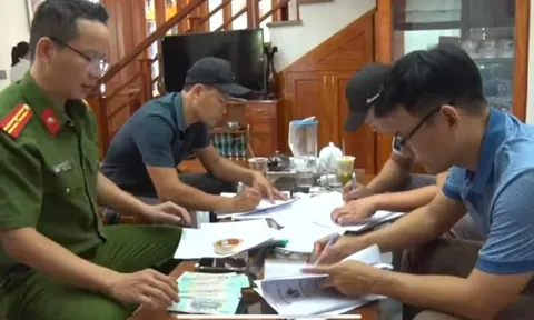 Quảng Bình: Phó Giám đốc Trung tâm y tế huyện Bố Trạch bị tạm giữ hình sự về hành vi đánh bạc