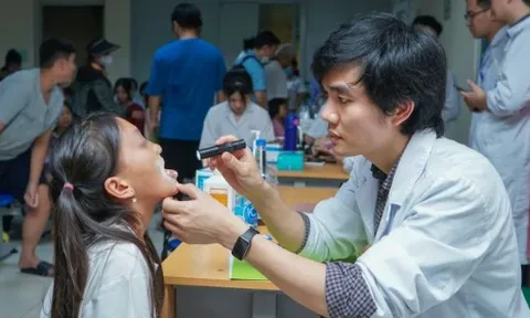 Tìm lại nụ cười cho trẻ mắc dị tật khe hở môi, vòm miệng