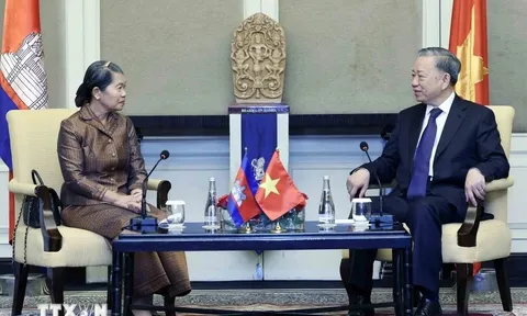 Đẩy mạnh giao lưu hữu nghị nhân dân giữa hai nước Việt Nam và Campuchia