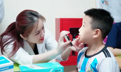 90 cháu bé được phẫu thuật miễn phí các dị tật bẩm sinh