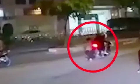TP. Hồ Chí Minh: Truy tìm 2 đối tượng giật điện thoại, kéo lê nạn nhân trên đường