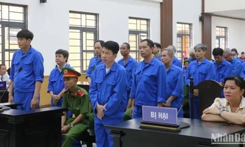 Tuyên án sơ thẩm 2 nguyên Phó Chủ tịch Ủy ban nhân dân huyện Chợ Mới về tội tham ô