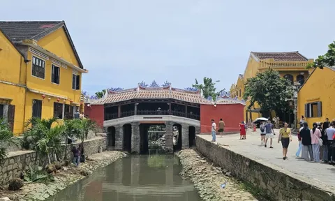 Chùa Cầu (Hội An) được tu bổ dựa trên những nguyên tắc nào?