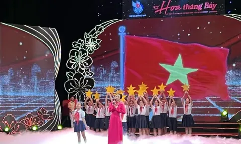 "Hoa tháng Bảy"- Chương trình nghệ thuật tri ân các anh hùng, liệt sĩ