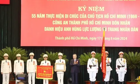 Tổng Bí thư, Chủ tịch nước Tô Lâm trao tặng danh hiệu Anh hùng lực lượng vũ trang cho Công an TP Hồ Chí Minh