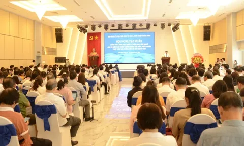 365 đại biểu tham dự Hội nghị tập huấn lý luận, phê bình văn học, nghệ thuật năm 2024