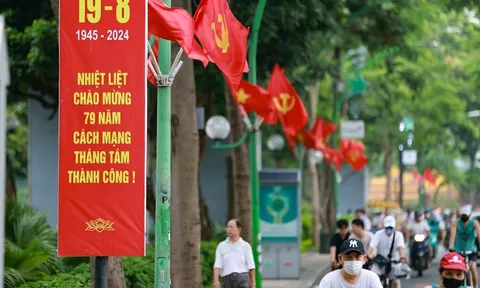Tăng cường công tác kiểm tra việc sử dụng và sử dụng hình ảnh Quốc kỳ, Quốc huy
