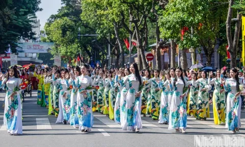 Festival Thu Hà Nội lần thứ hai hướng về Ngày giải phóng Thủ đô 70 năm trước