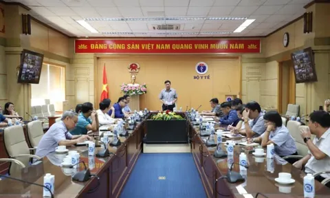Thành lập các tổ cấp cứu lưu động để hỗ trợ y tế địa phương trong các tình huống khẩn cấp
