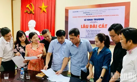 Khởi dựng vở kịch nói “Lâu đài cát”