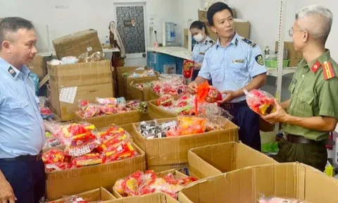 Đà Nẵng: Tạm giữ gần 2.000 đồ chơi trẻ em không rõ nguồn gốc xuất xứ