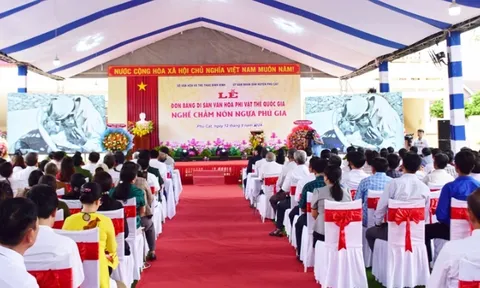 Công nhận Di sản văn hóa phi vật thể quốc gia “Nghề chằm nón ngựa Phú Gia”