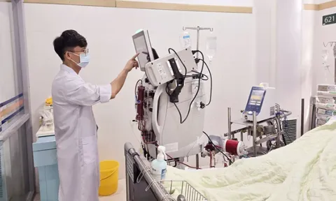 Bệnh viện Bạch Mai tập trung nguồn lực cứu 2 nạn nhân thôn Làng Nủ