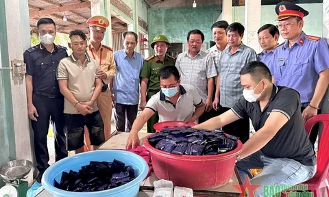 Quảng Bình: Bắt giữ 2 đối tượng vận chuyển 26kg ma túy