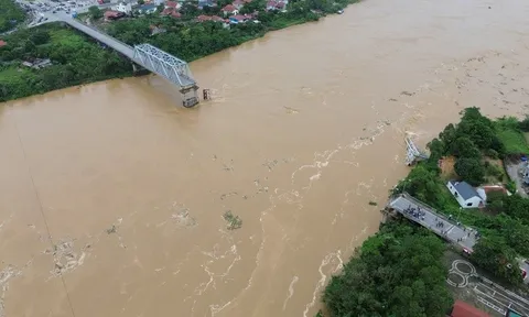 Thủ tướng chỉ đạo khẩn trương nghiên cứu đầu tư xây dựng cầu Phong Châu mới