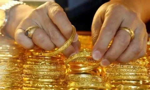 Giá vàng nhẫn điều chỉnh tăng khoảng 300.000 đồng theo đà thế giới