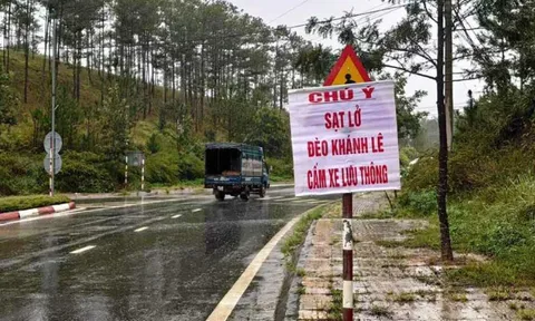 Độ ẩm đất bão hòa, nguy cơ sạt lở tại 4 tỉnh, thành phố ở Trung Bộ và Đắk Lắk