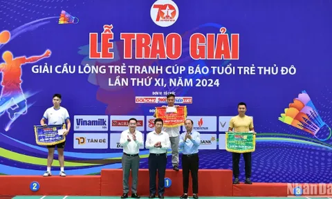 Trường Đại học Thể dục thể thao Bắc Ninh nhất toàn đoàn ở giải cầu lông báo Tuổi trẻ Thủ đô