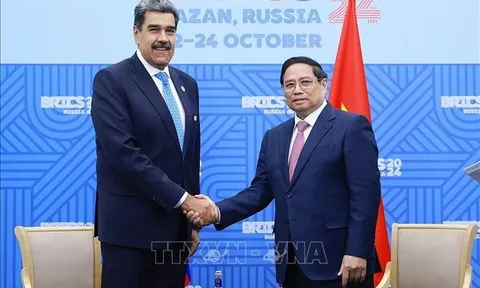Thủ tướng Phạm Minh Chính hội kiến Tổng thống Venezuela