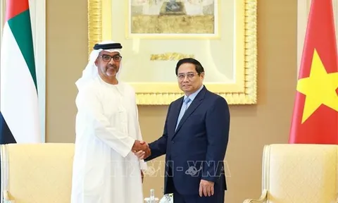 Thủ tướng Chính phủ Phạm Minh Chính tiếp Giám đốc Cơ quan đầu tư UAE
