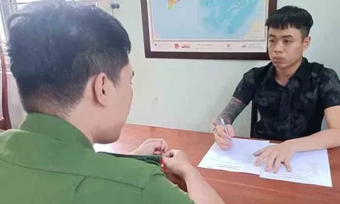 Tạm giữ hình sự đối tượng sử dụng súng tự chế gây thương tích người khác