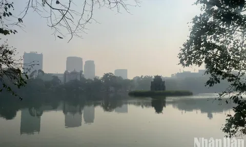 Ngày 21/11, mưa to ở khu vực Trung Bộ, miền bắc sáng và đêm trời lạnh