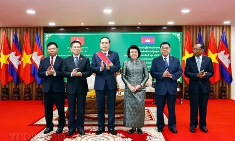 Kiến tạo hòa bình, vì sự phát triển và thịnh vượng