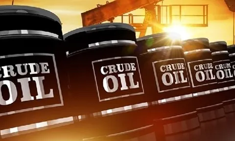 Giá xăng dầu hôm nay (2-12): Đảo chiều, tăng nhẹ
