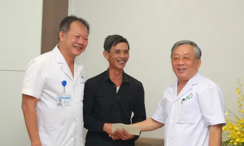 Khỏe mạnh sau 14 năm ghép gan từ người cho chết não