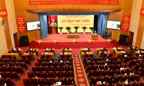 Tuyên Quang thông qua 17 nghị quyết phát triển kinh tế-xã hội, bảo đảm quốc phòng-an ninh