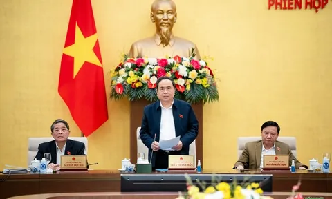 Bế mạc Phiên họp thứ 40 Ủy ban Thường vụ Quốc hội