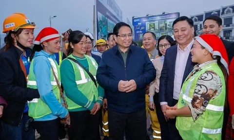 Thủ tướng Phạm Minh Chính dự lễ khởi công, khảo sát các dự án hạ tầng tại Lào Cai