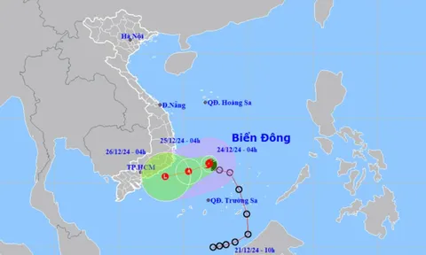 Bão số 10 khả năng suy yếu trên vùng biển Khánh Hòa đến Bình Thuận