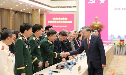 Tổng Bí thư Tô Lâm gặp mặt đại biểu trí thức, nhà khoa học