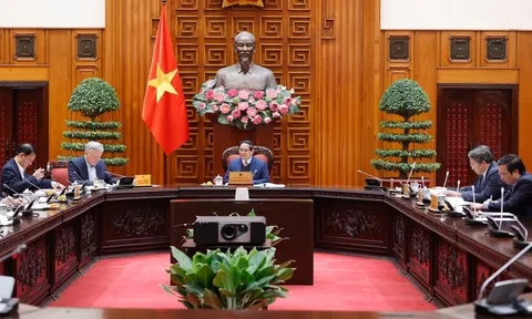 Thủ tướng Phạm Minh Chính chủ trì cuộc họp về sắp xếp tổ chức bộ máy của Bộ Quốc phòng, Bộ Công an